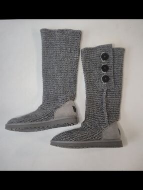 UGG Australia Knit Tall Boots Gray Women Size 8 Sheepskin Wool 5819